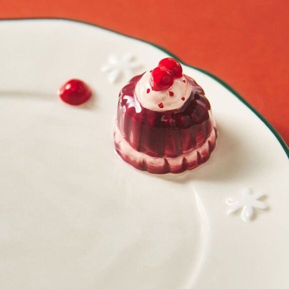 Anthropologie Holifaye Stoneware Dessert Plate Holiday Christmas Ivory Red NEW - Picture 2 of 6